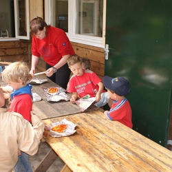 Pizza bakken 31-05-2008