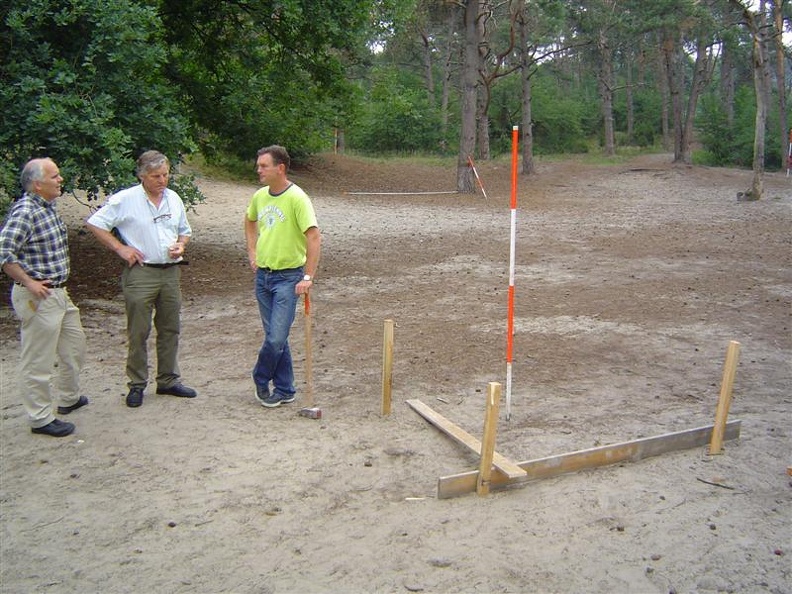 Kavel uitzetten clubhuis 002 (Medium).jpg