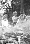 32 Scouting 11-8-1973 Leidersweekend (14)